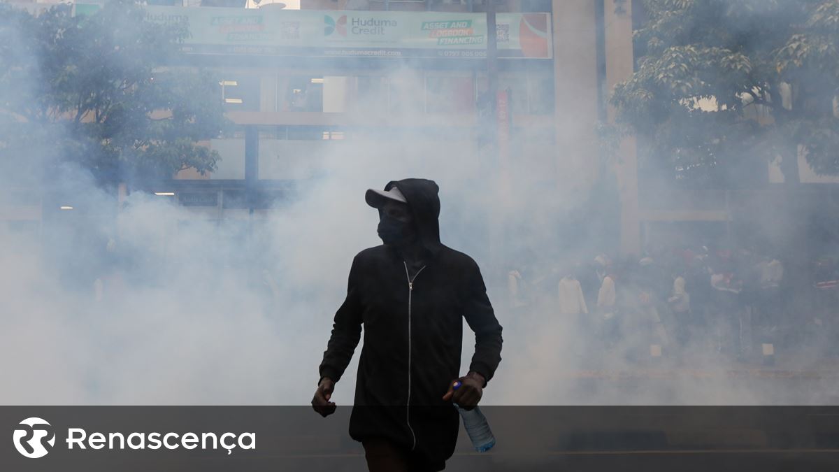 Quénia. Pelo menos 35 pessoas presas e 200 feridas em protestos contra Governo