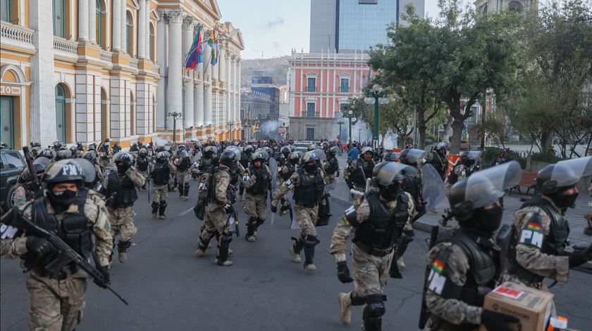 Golpe de Estado falha na Bolívia. General foi detido