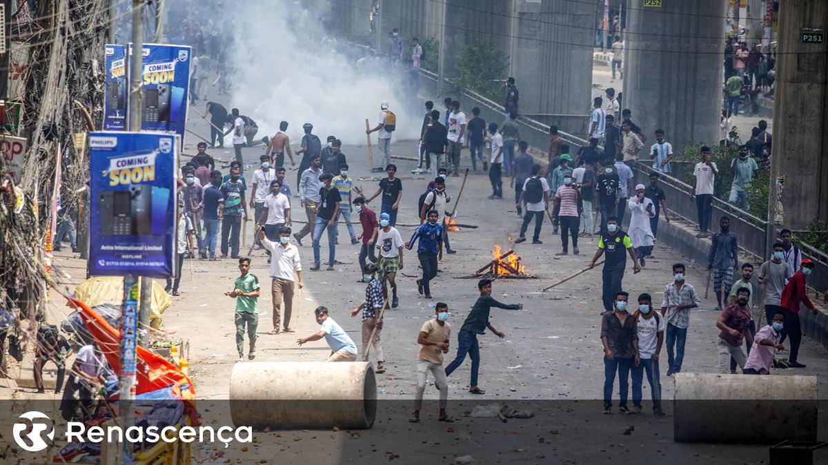 Estudantes do Bangladesh voltam a manifestar-se contra governo