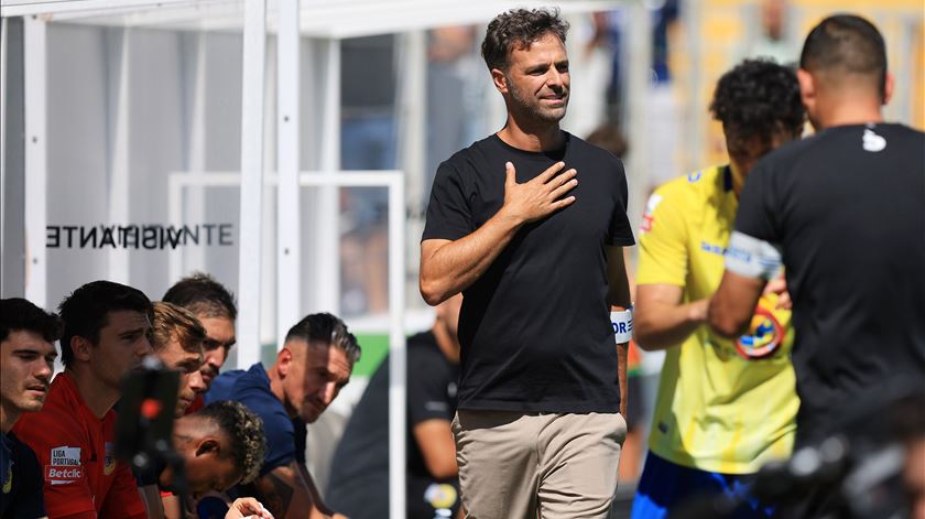 Gonzalo García deixa comando técnico do Arouca