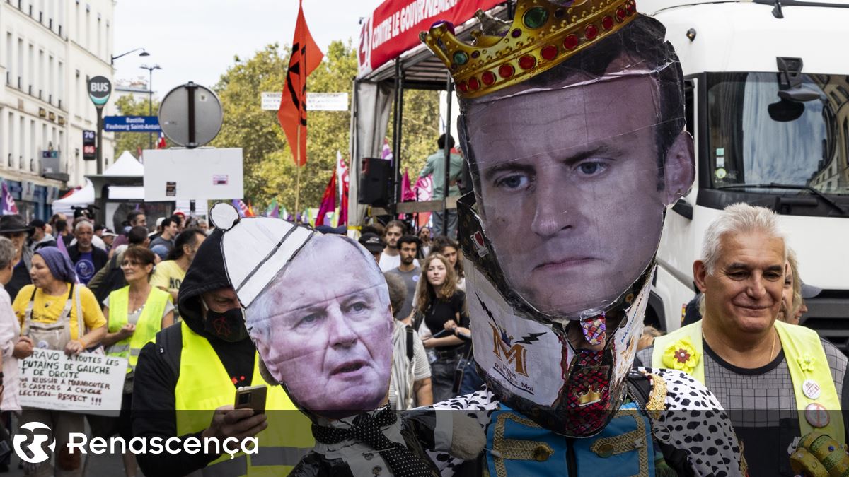 Paris. Manifestação contra "Governo Macron-Barnier" junta milhares em Paris