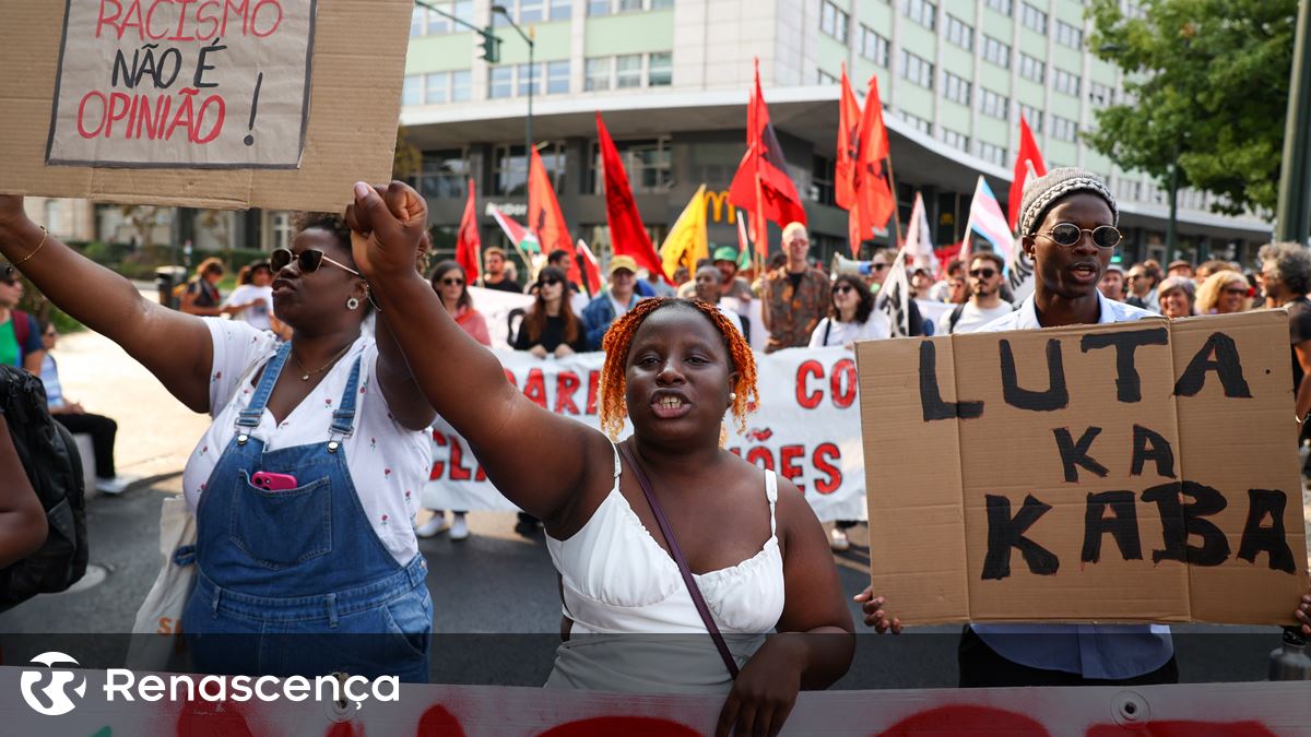 "25 de Abril também é Cabral". Primeira Marxa Cabral de Lisboa enche Avenida da Liberdade