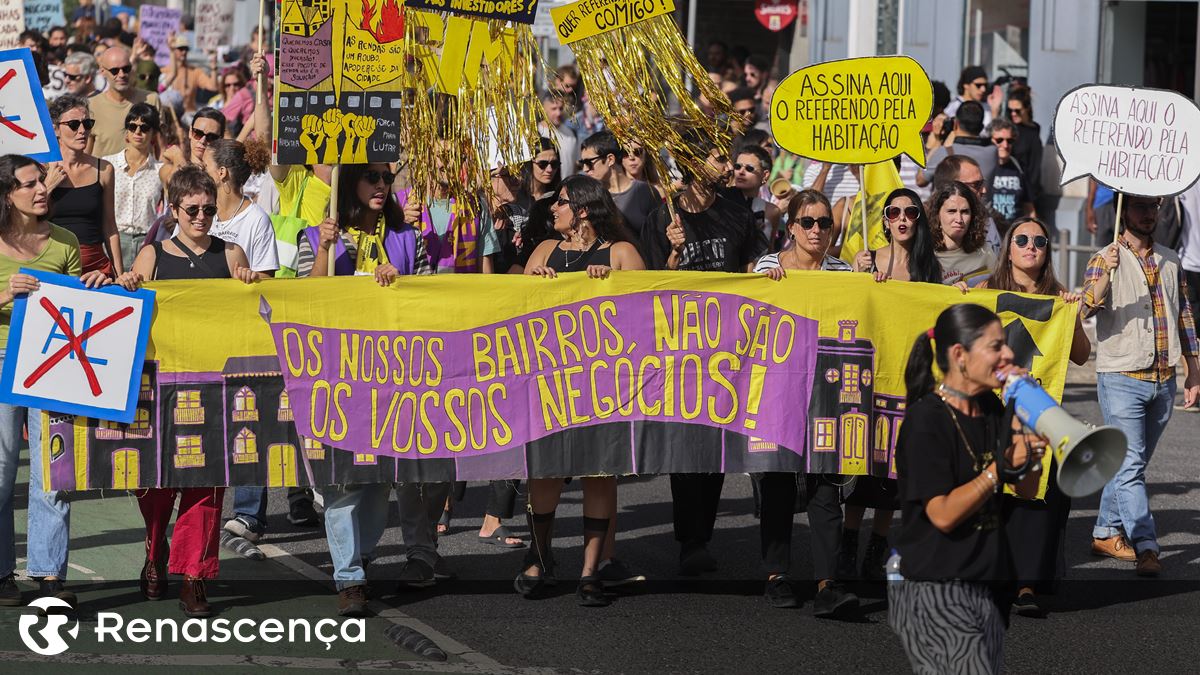 "Estabilidade sim, despejos não". Milhares de pessoas saem à rua em Lisboa pelo direito à habitação