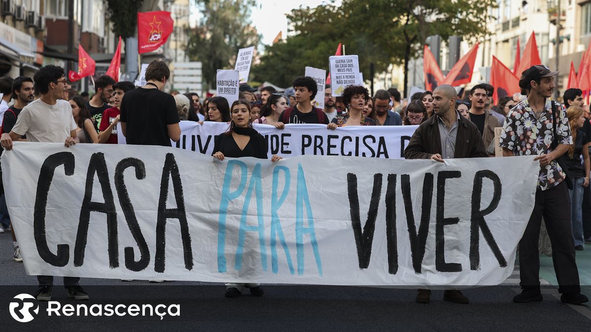 "Puro oportunismo". Manifestação Casa para Viver lamenta "campanha eleitoral" da Câmara de Lisboa