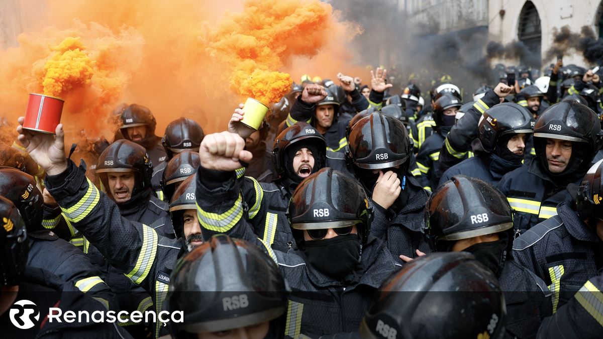 Permitir entrada de bombeiros fardados abriu precedente, diz Aguiar-Branco