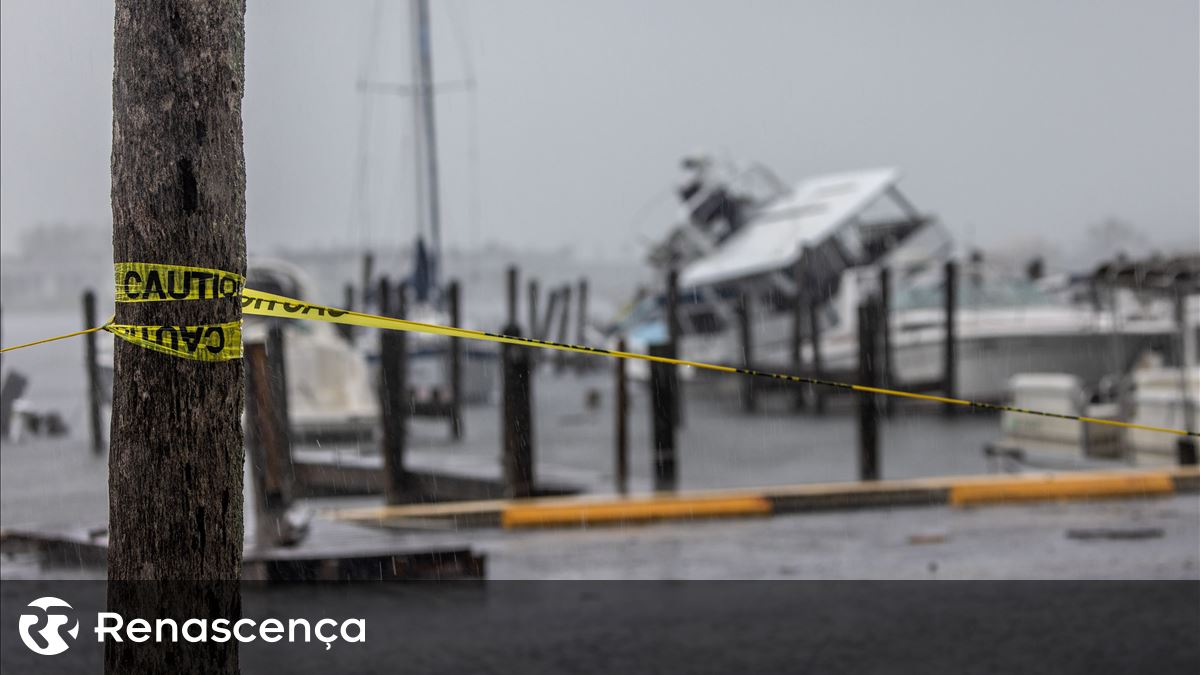 Furacão Milton já chegou à costa da Florida nos Estados Unidos