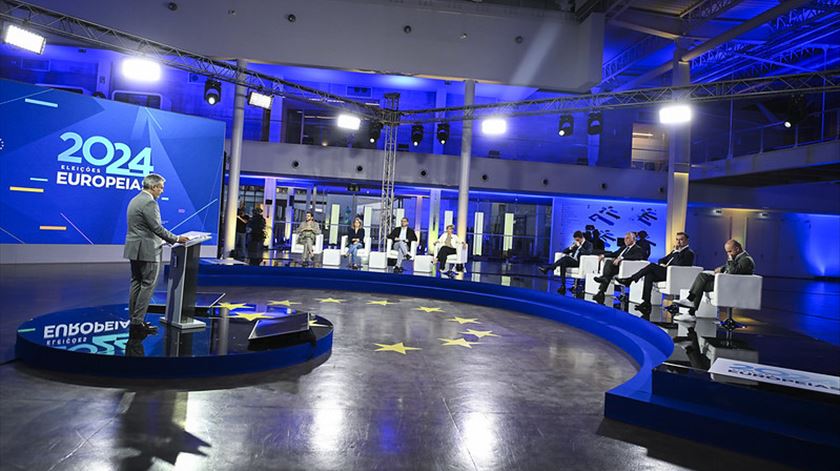 Partidos falam da Europa nos debates "com promessas que não podem cumprir"