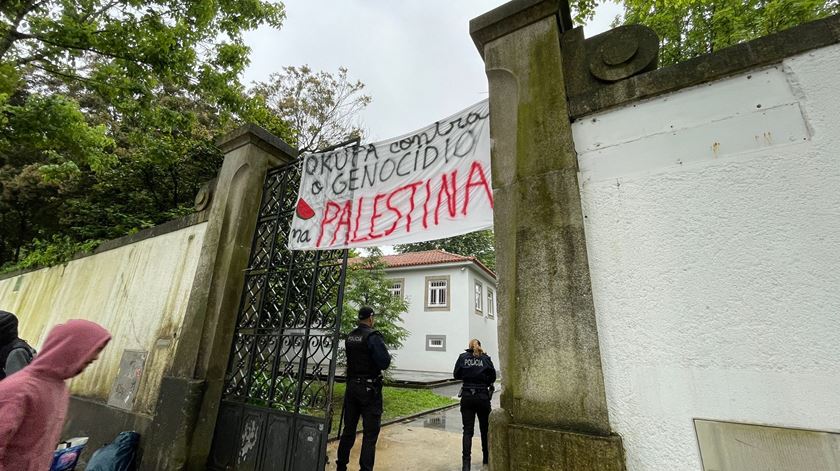 Jovens ocupam Faculdade de Ciências da Universidade do Porto em protesto pró-Palestina Foto: RR