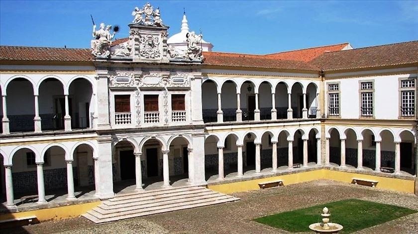 Universidade de Évora pretende vir a ter curso de Medicina. Foto: DR 