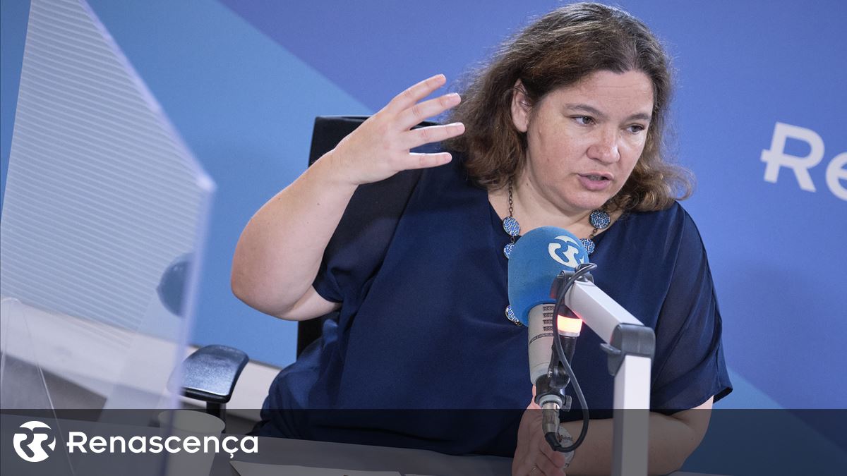 Alexandra Leitão indicada para líder parlamentar do PS