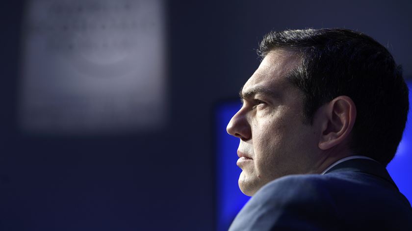 Tsipras não resiste a maus resultados nas europeias. Foto: Laurent Gilleron/EPA