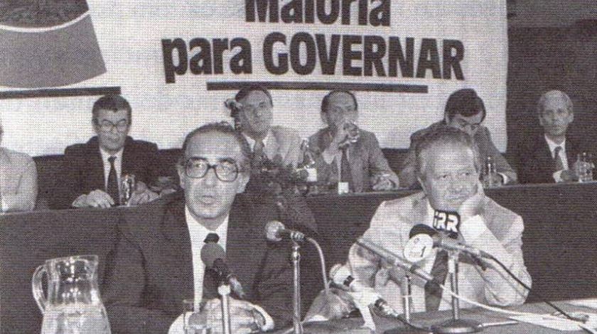 Em 1985, Almeida Santos pediu maioria absoluta para o PS. Foto: D.R.