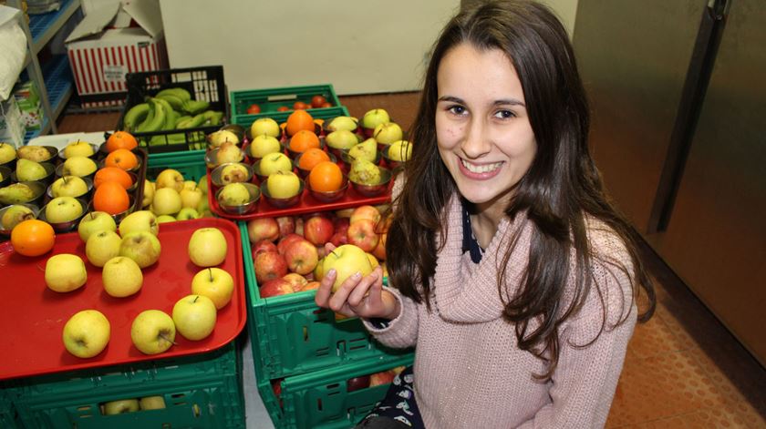 Madalena Fonseca, 16 anos, é uma das alunas que pede sempre o menu vegetariano