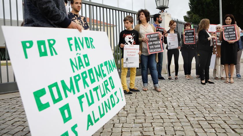 Pais e alunos manifestaram-se em Leiria na semana passada. Foto: Paulo Cunha/Lusa