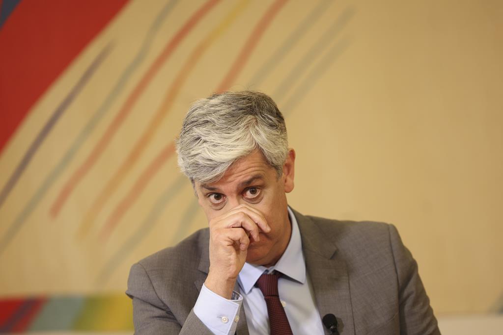 Mário Centeno está preocupado com o aumento das taxas de juro. Foto: André Kosters/Lusa