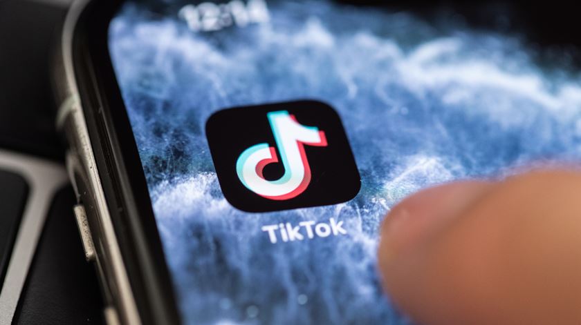 TikTok pode vir a ter acionistas americanos. Foto: Hayoung Jeon/EPA