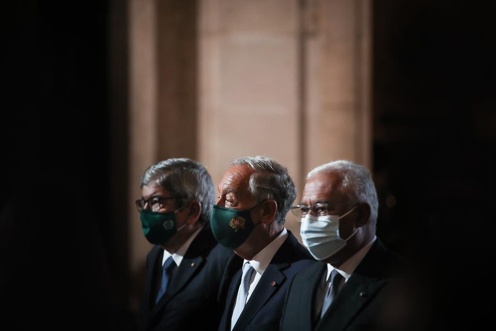 No fundo, o que está em causa "é exatamente o mesmo", disse o primeiro-ministro. Foto: Mário Cruz/Lusa