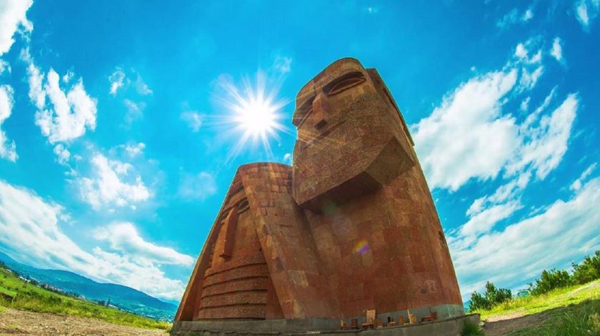 Nagorno-Karabakh, um enclave arménio no Azerbaijão que declarou independência há quase 30 anos, mas só é reconhecido pela Arménia.