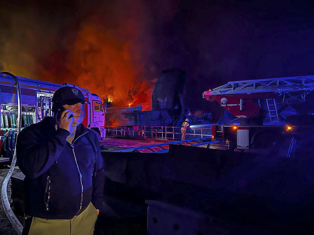 Ataque ucraniano a porto de Sevastopol, na Crimeia, faz 24 feridos. 13 de setembro de 2023. Foto: Governador de Sevastopol Mikhail Razvozhaev via EPA