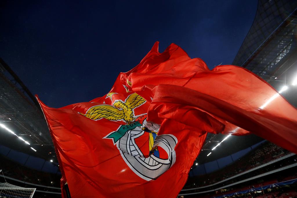 Bandeira do Benfica. Foto: Carl Recine/Reuters