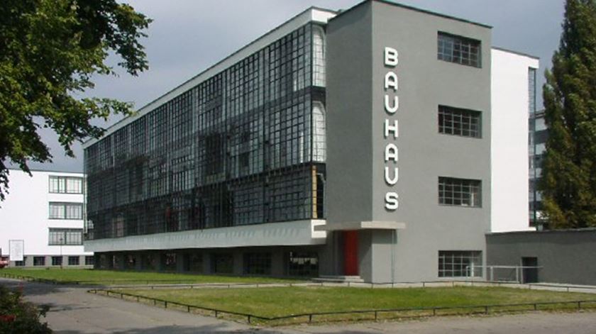 O edifício Bauhaus, em Dessau. Foto: DR