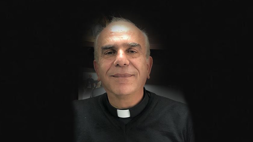 Padre responsável pela paróquia de Ramallah. Foto: José Pedro Frazão