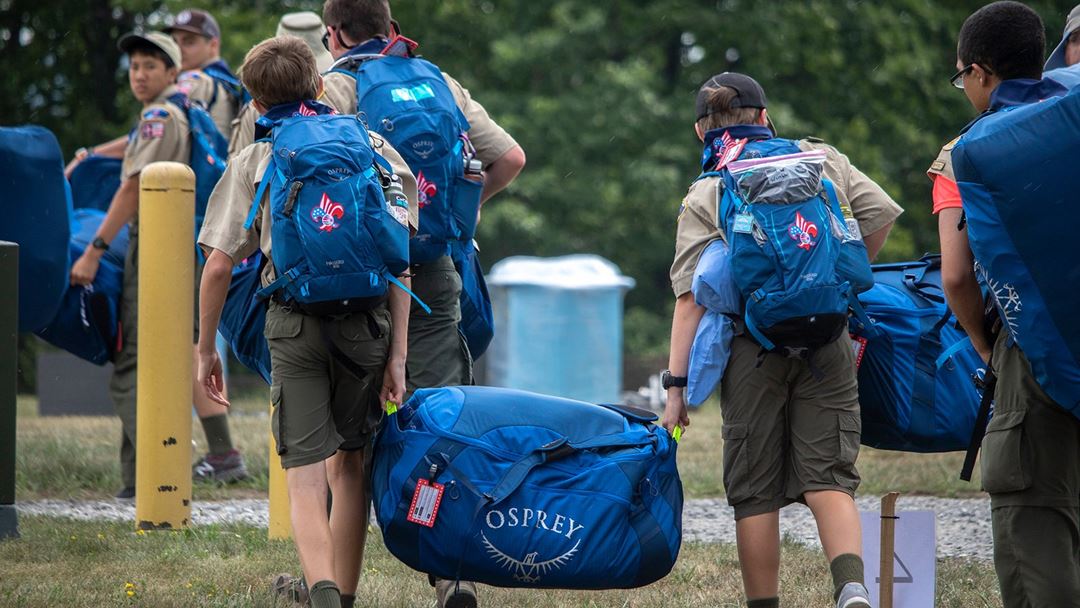 Um grupo de "boy scouts" a chegar ao acampamento Foto: Lili Hakonen-Meddings/Facebook 24th World Scout Jamboree 2019 - USA Contingent