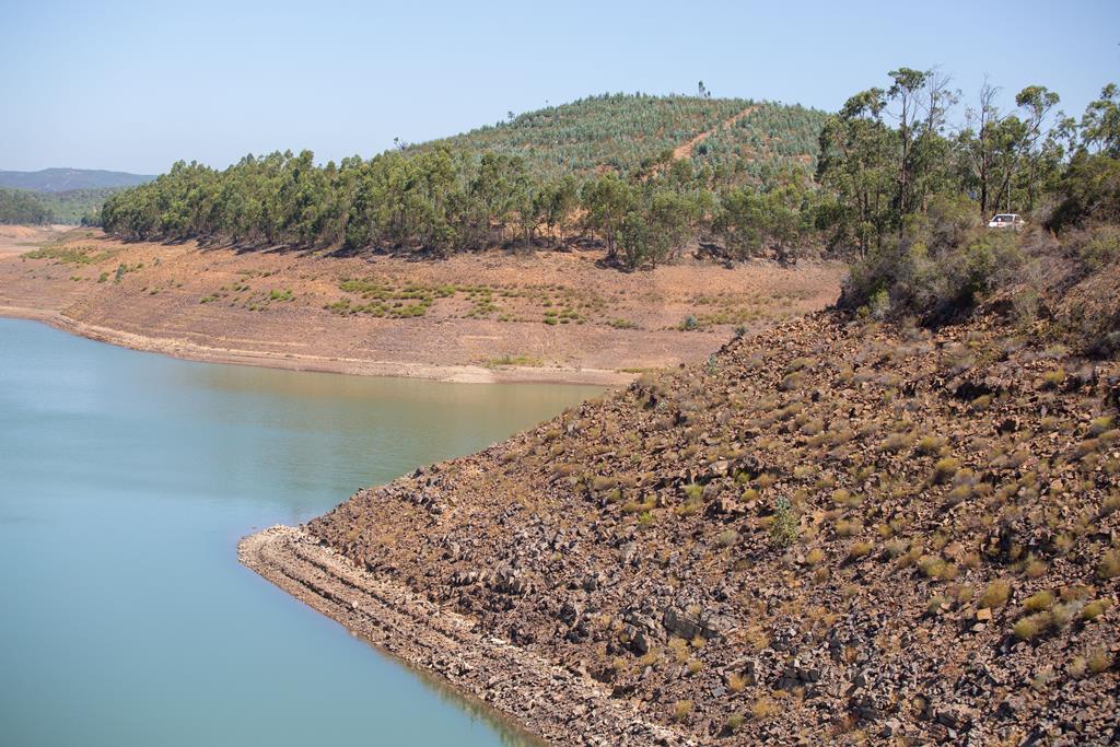 A barragem da Bravura está a 9% da capacidade. Foto: Maria Costa Lopes/RR