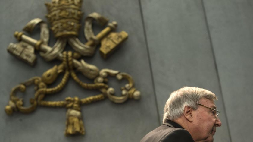 O cardeal australiano George Pell já não faz parte do conselho do Papa Francisco. Foto: Massimo Percossi/EPA
