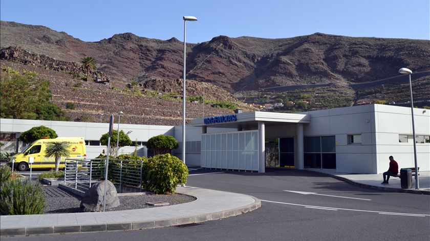 Hospital de La Gomera, nas ilhas Canárias. Foto: Violeta Mesa/EPA