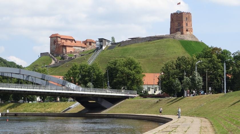 Castelo de Vilnius, na Lituânia. Foto: Bernt Rostad/Wikipedia
