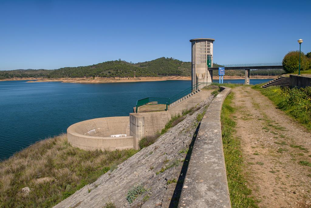Barragem de Santa Clara, em Odemira. Foto: Associação de Beneficiários do Mira