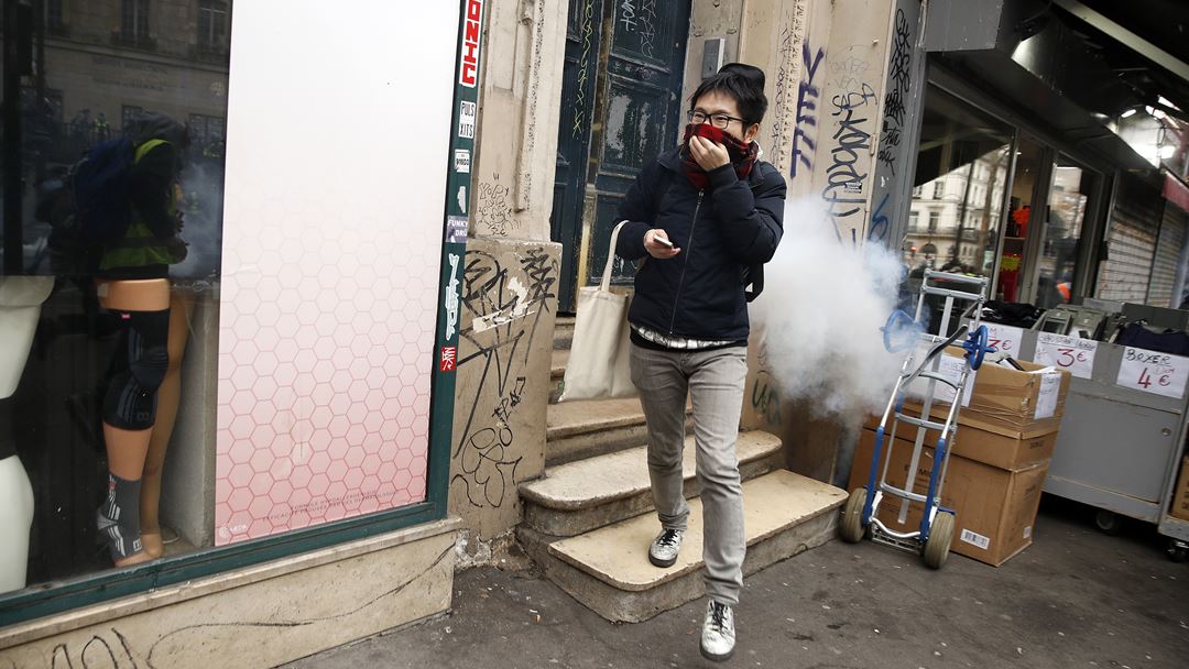 Devido ao alto risco das manifestações deste sábado, o governo desaconselhou viagens a Paris. Foto: Yoan Valat/EPA