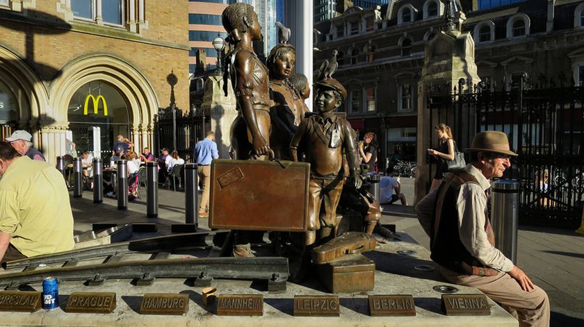 Memorial em Londres de homenagem às crianças que chegaram à Grã-Bretanha. Foto: Flickr