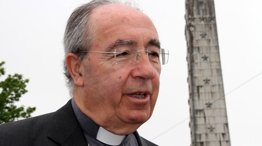 D Jorge Ortiga, arcebispo de Braga, pediu às autarquias que os cemitérios “não sejam totalmente fechados”. Foto: Agência Ecclesia