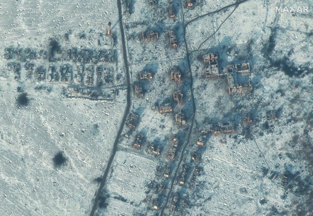 Imagem de satélite mostra destruição em Soledar. Foto: Tecnologias Maxar via EPA