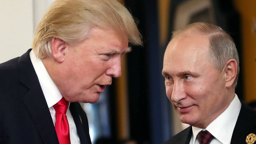 Donald Trump e Vladimir Putin. Foto: Mikhail Klimentyev/EPA (arquivo)