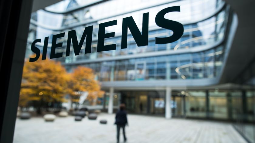 Simens foi a empresa com mais patentes registadas no ano passado. Foto: Lukas Barth/EPA