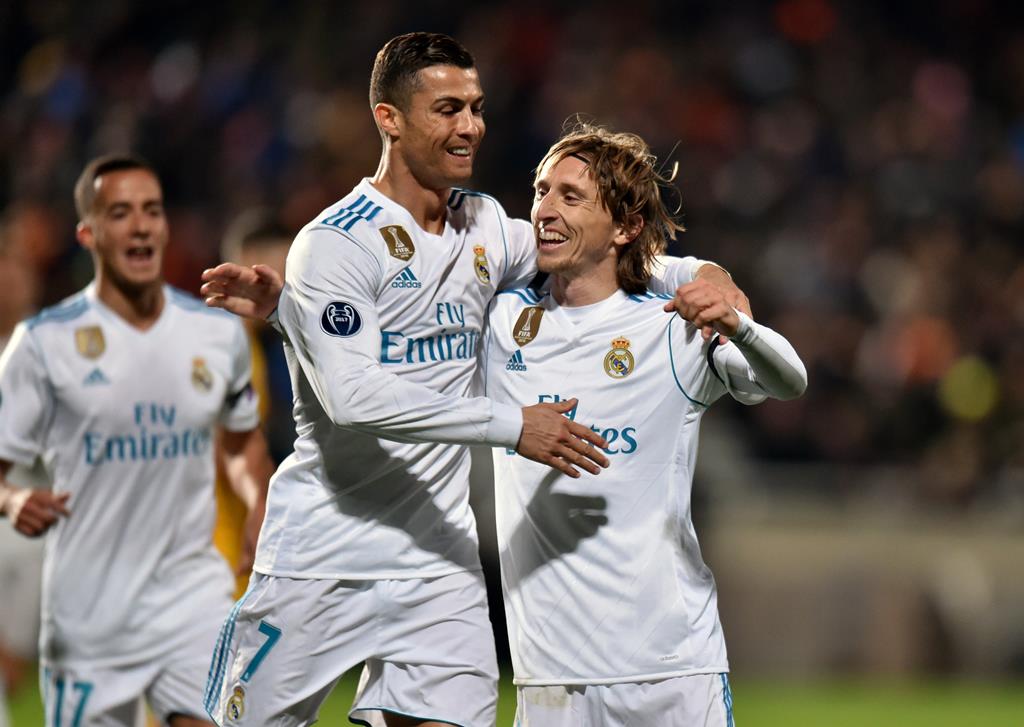 Modric é eleito melhor do mundo e põe fim ao domínio de Ronaldo e Messi -  24/09/2018 - Esporte - Folha