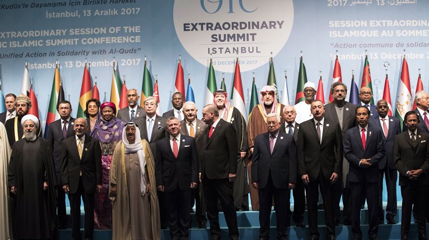 Mais de 50 líderes reunidos na Turquia. Foto: Sedat Suna/EPA