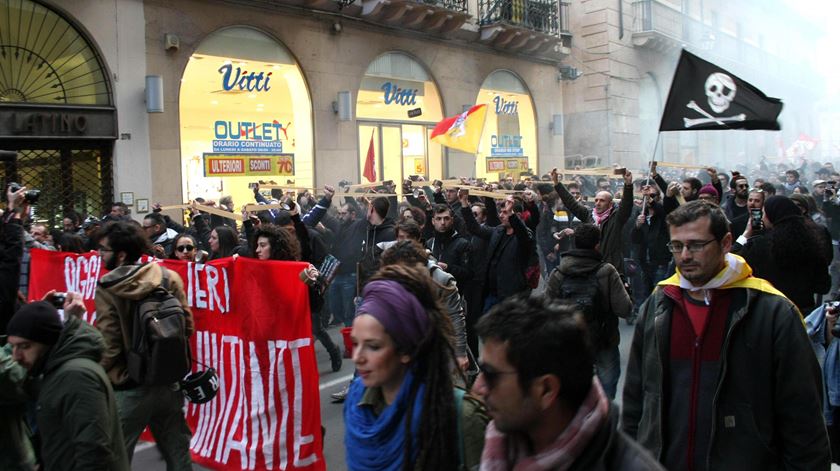 Manifestações em Itália. Foto: Lannino/EPA