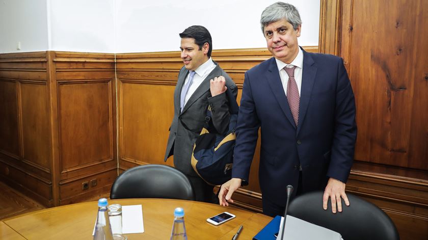 O ministro das Finaças esteve, esta terça-feira, na comissão parlamentar de Orçamento Foto: Mário Cruz/Lusa