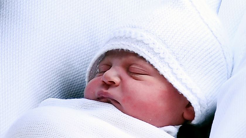 Príncipe Louis de Cambridge é o terceiro filho de Kate e William. Foto. Andy Rain/EPA