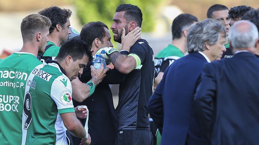 Rui Patrício em lágrimas, após a derrota na final da Taça de Portugal. Foto: Miguel A. Lopes/Lusa