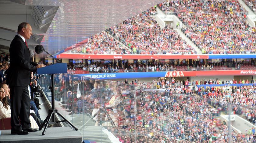 Putin discursa na abertura do Mundial. Foto: EPA