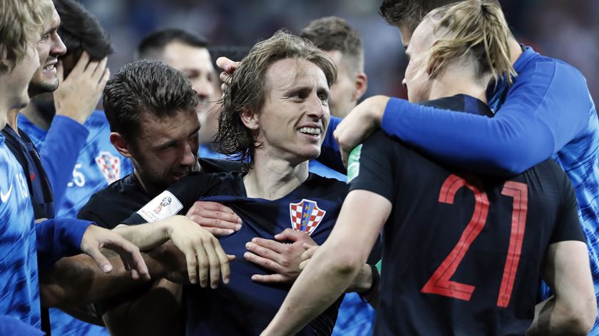 Modric liderou a Croácia à final do Mundial. Foto: Etienne Laurent/EPA