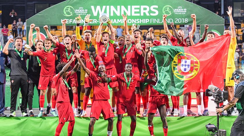 Portugal sagrou-se campeão europeu sub-19 pela primeira vez. Foto: Kimmo Brandt/EPA