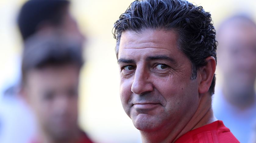 Afinal, Rui vitória continua a ser treinador do Benfica. Foto: Erdem Sahin/EPA
