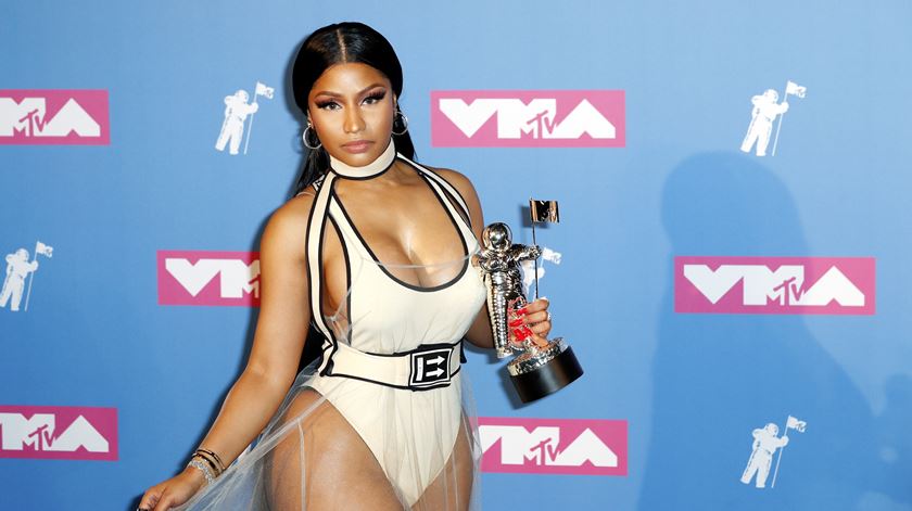 Nicki Minaj ganha prémio MTV para Melhor Vídeo Hip Hop em 2018. Foto: Jason Szenes/ EPA