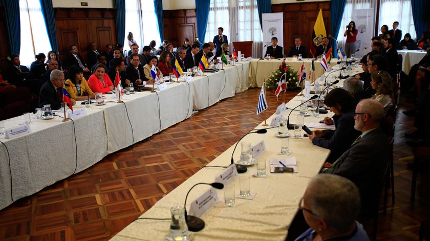 Reunião sobre Venezuela em Quito. Foto: Jose Jacome/EPA